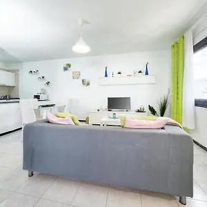 Casa Atassara A 500m De La Playa Wifi Con Fibra Puerto del Carmen (Lanzarote)